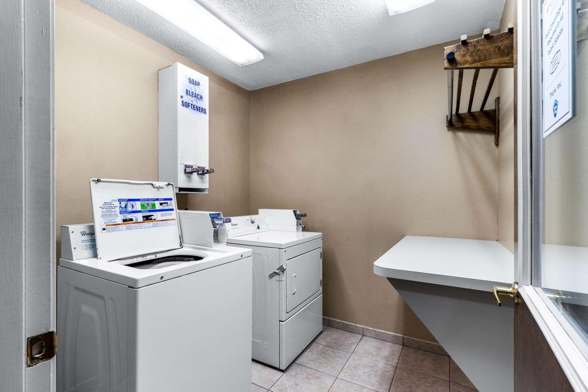 Comfort Inn Evansville East Εξωτερικό φωτογραφία