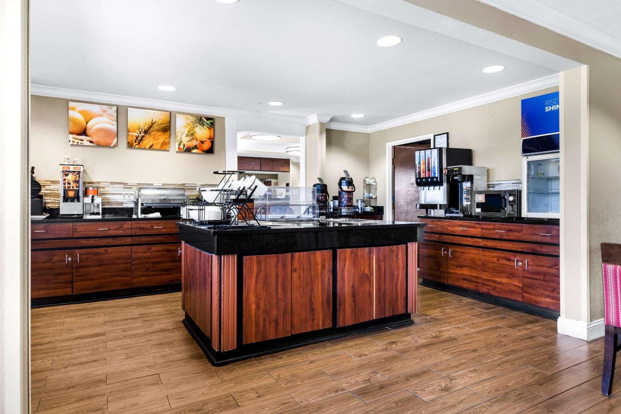 Comfort Inn Evansville East Εξωτερικό φωτογραφία